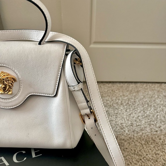 VERSACE - Picture 9 of 10